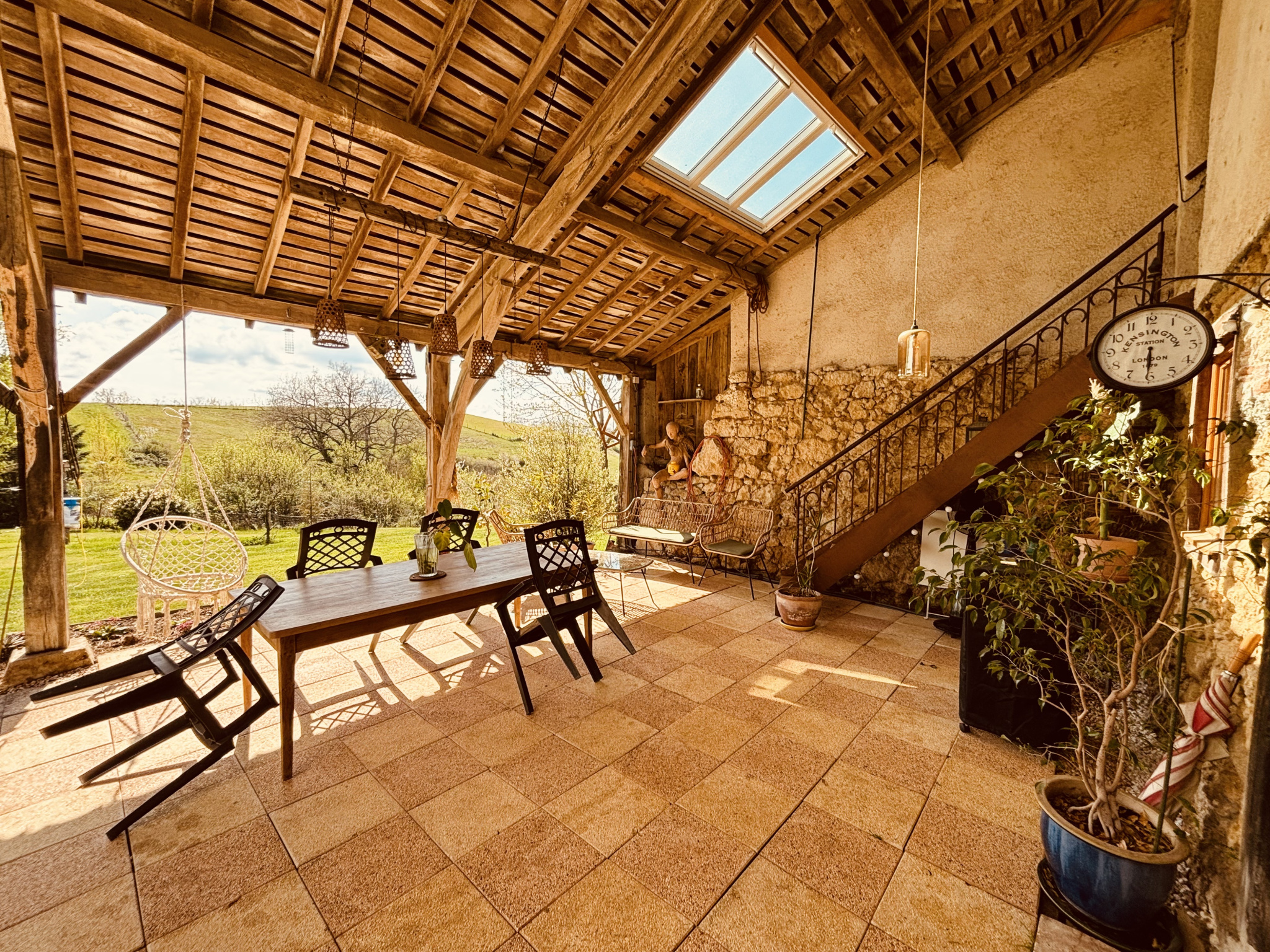 MAISON T7 - 347 M2 - JARDIN - BOIS - DÉPENDANCES